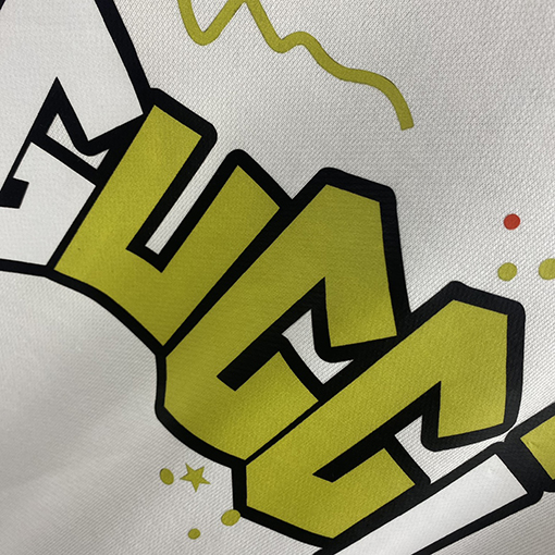 グッチ クラシックな文字プリントクルーネックスウェット