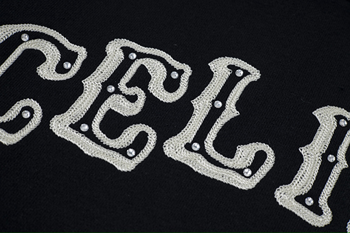 セリーヌ 刺繍ネイルダイヤモンドパーカー