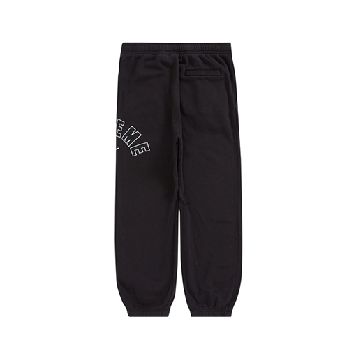 Supreme x Nike Arc Sweatpant コラボ - スタイリッシュ裏起毛スウェットパンツ