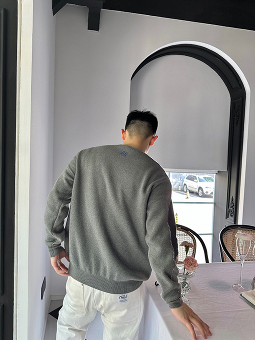 ロエベ 23FW 不規則なパッチワークセーター
