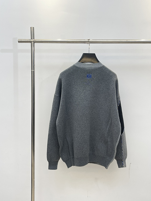 ロエベ 23FW 不規則なパッチワークセーター