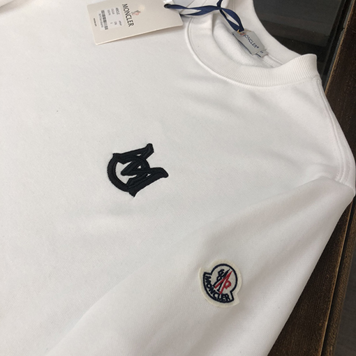 モンクレール 通気性ファッションクルーネックスウェット