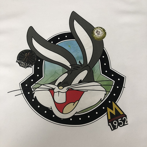 モンクレール   胸元アニメウサギ八ヶ哥プリント スウェットシャツ