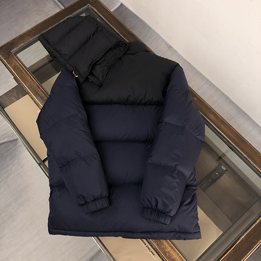 グッチ 帽子取り外し可能なメンズ ダウン ジャケット​
