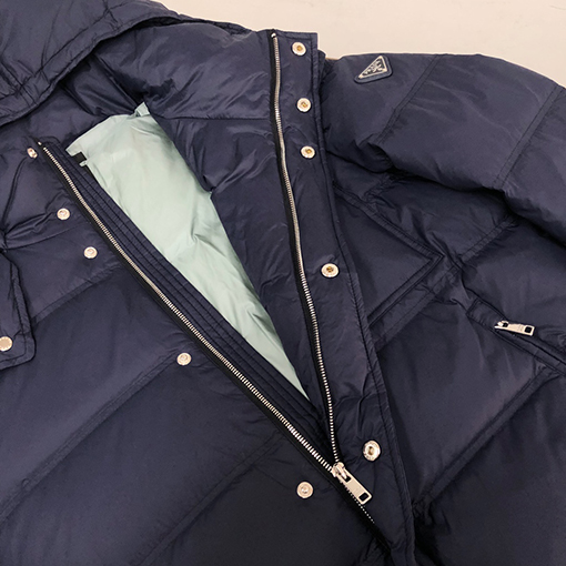 プラダ  高品質 ダウン ジャケット