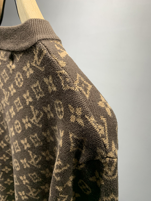 ルイヴィトン 新作 Monogram グラフィティ 刺繍 ラウンドネックセーター