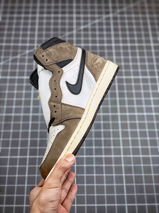 ナイキ ト x ラヴィス スコット エアジョーダン1 Travis Scott x AIR JORDAN 1 HI OG TS SP“Cactus Jack”