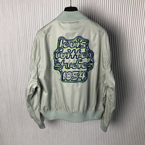 ルイヴィトン 刺繍 ロゴ パターン ショート ジップアップ ジャケット