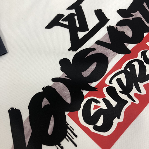 ルイヴィトン 最新のLouis Vuittonクルーネックパーカー