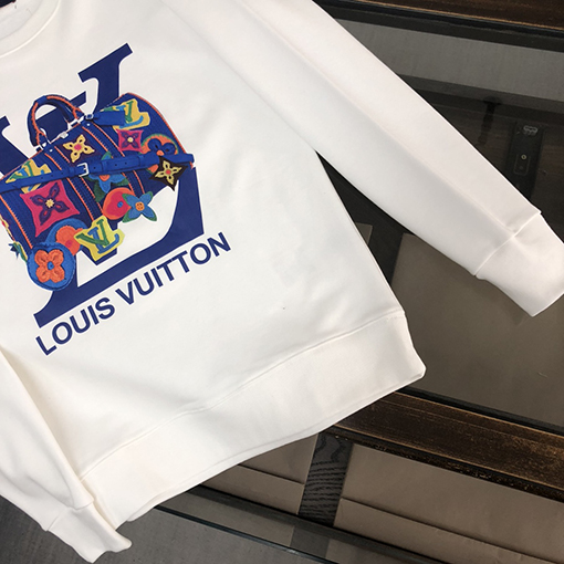 ルイヴィトン 秋冬 三標そろったLouis Vuittonのパーカー