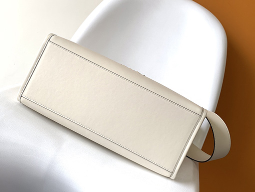 フェンディ サンシャイン ショッパー スネーク トートバッグ 35x17x31cm