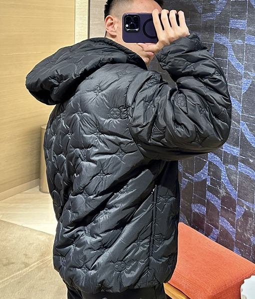 ルイヴィトン  ボタン付きフード付きコットンジャケット