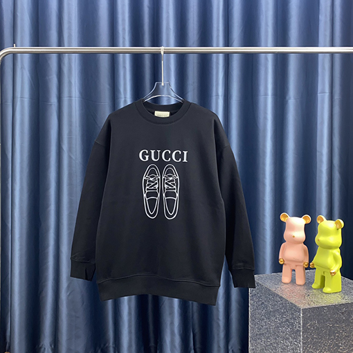 グッチ  アルファベットプリントクルーネックパーカー