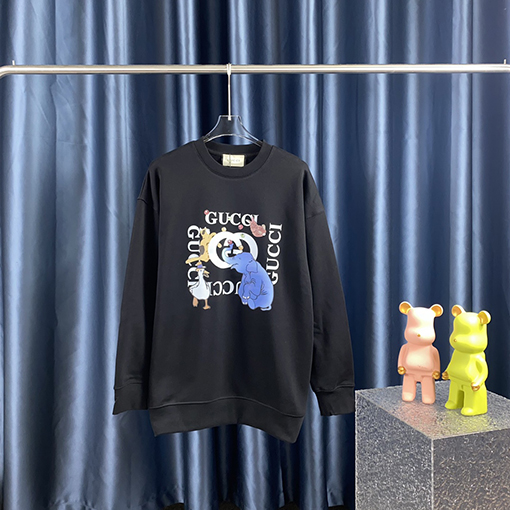 グッチ  象アルファベットプリントクルーネックパーカー