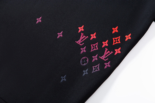 ルイヴィトン 24 ssグラデーション刺繍 スウェット長袖 Tシャツ