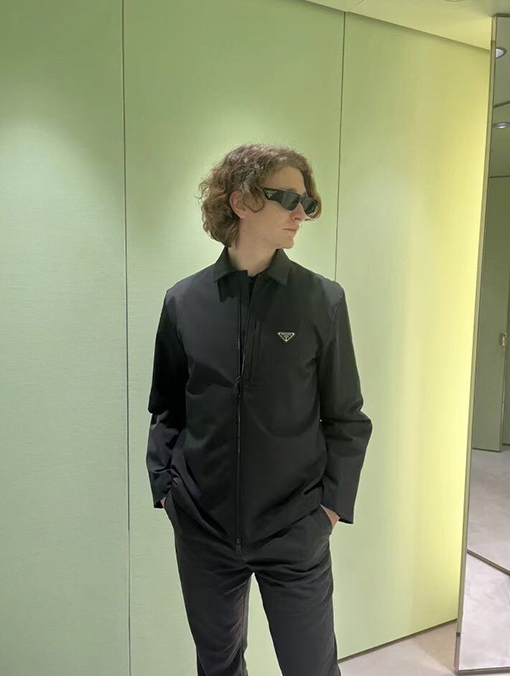 プラダ 三角マークポリエステル防風ジッパージャケットジャケット