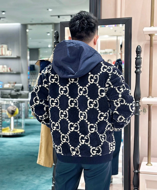 グッチ ダブルG フードつきテディコート