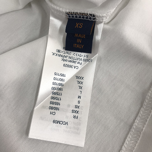 ルイヴィトン コットン生地のスタイリッシュな半袖Tシャツ