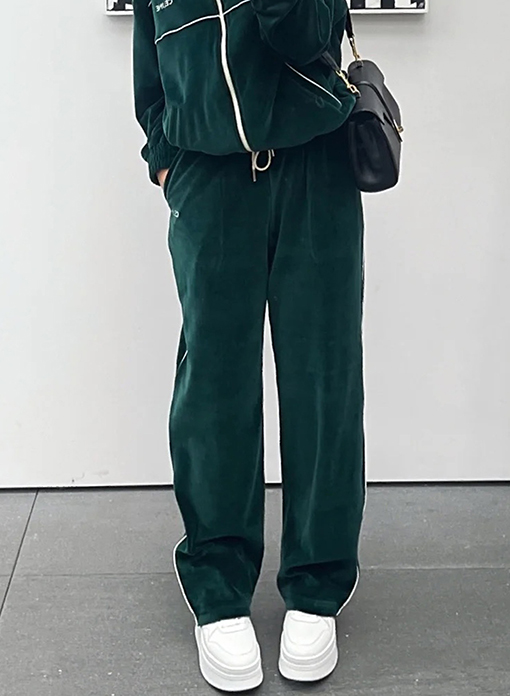 セリーヌ  ベルベットのアルファベットパンツ