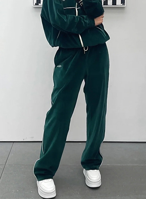 セリーヌ  ベルベットのアルファベットパンツ