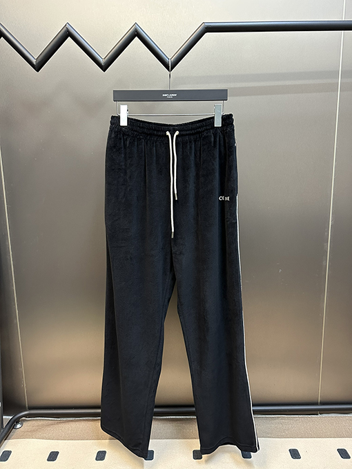 セリーヌ  ベルベットのアルファベットパンツ