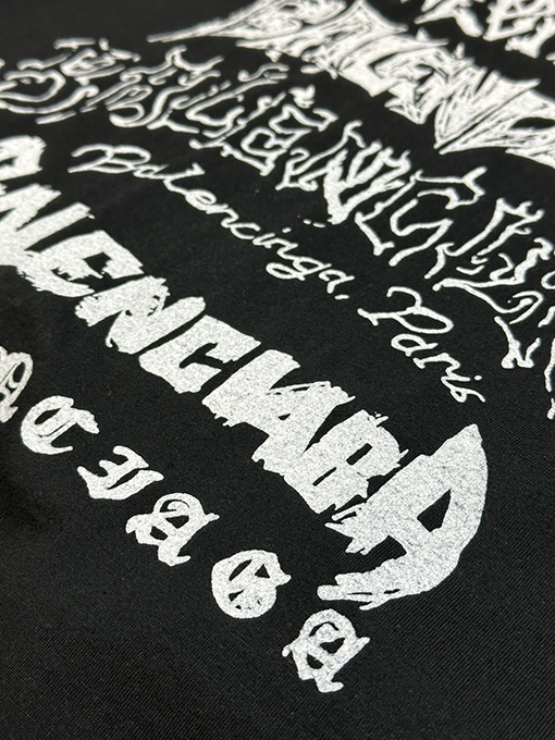 バレンシアガ 楽しいフォント長袖Tシャツ