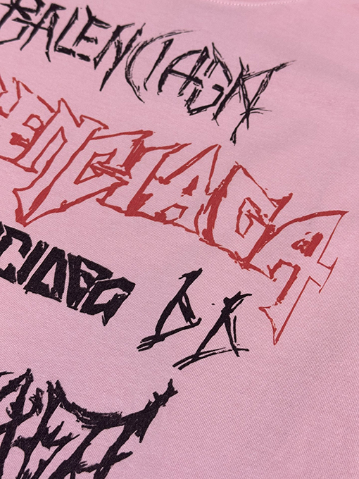 バレンシアガ 楽しいフォント長袖Tシャツ