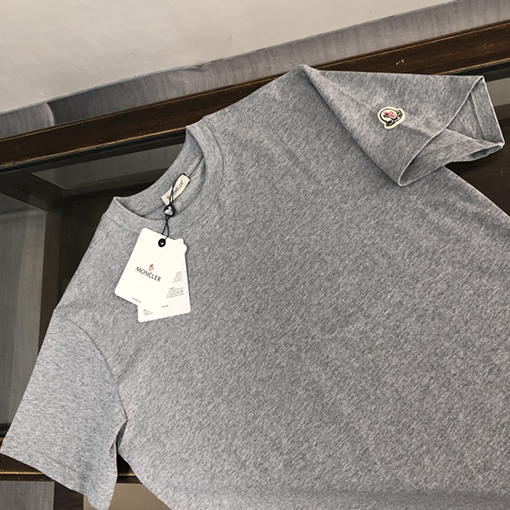 モンクレール 新しいネット半袖Tシャツ