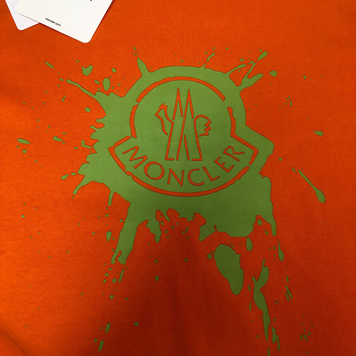 モンクレール 最新 ラウンドネック半袖Tシャツ