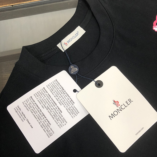 モンクレール スリムカットクルーネック半袖Tシャツ
