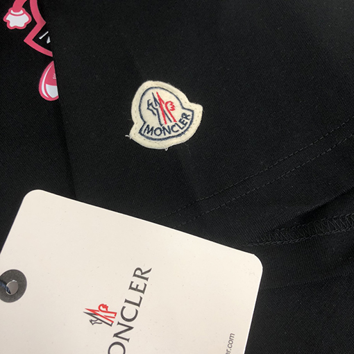 モンクレール スリムカットクルーネック半袖Tシャツ