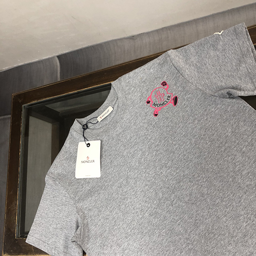 モンクレール スリムカットクルーネック半袖Tシャツ