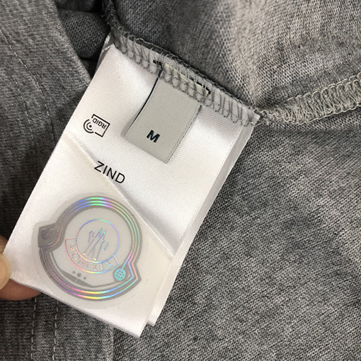 モンクレール スリムカットクルーネック半袖Tシャツ