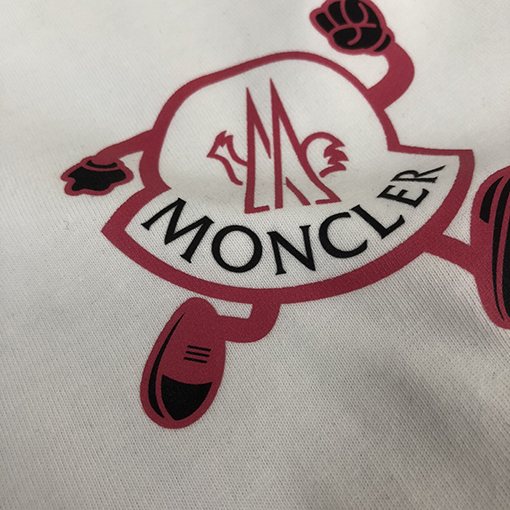 モンクレール スリムカットクルーネック半袖Tシャツ