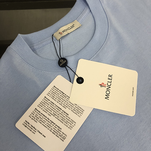 モンクレール   ファッションバック特徴プリント半袖Tシャツ