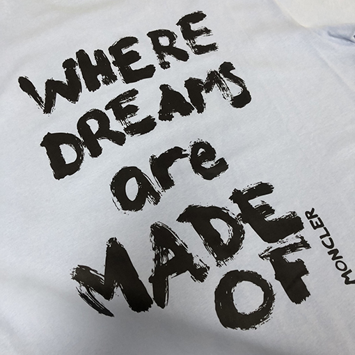 モンクレール   ファッションバック特徴プリント半袖Tシャツ