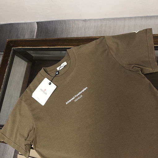 モンクレール ファッションのアルファベットプリント半袖クルーネックTシャツ