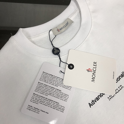 モンクレール ファッションのアルファベットプリント半袖クルーネックTシャツ