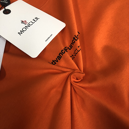 モンクレール ファッションのアルファベットプリント半袖クルーネックTシャツ