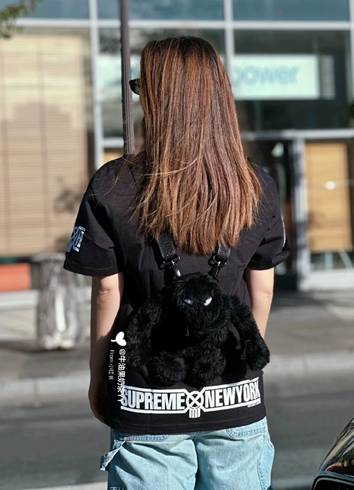 SUPREME X BOUNTY HUNTERコラボ FW23 SKULLS TEE 骸骨プリント半袖