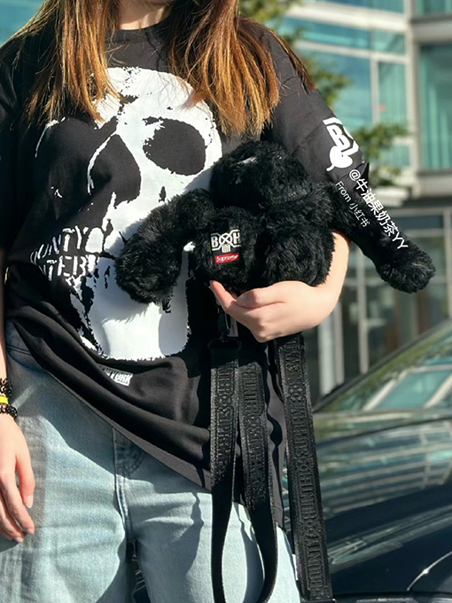 SUPREME X BOUNTY HUNTERコラボ FW23 SKULLS TEE 骸骨プリント半袖