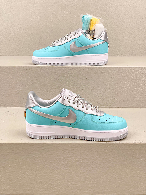 ナイキx ティファニー スニーカー コラボ Tiffany & Co. x Nike Air Force 1 Low SP