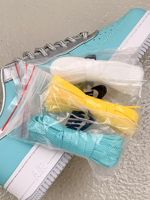 ナイキx ティファニー スニーカー コラボ Tiffany & Co. x Nike Air Force 1 Low SP