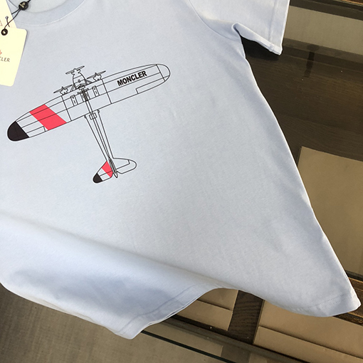 モンクレール 新しいカップルのラウンドネックプリント半袖Tシャツ
