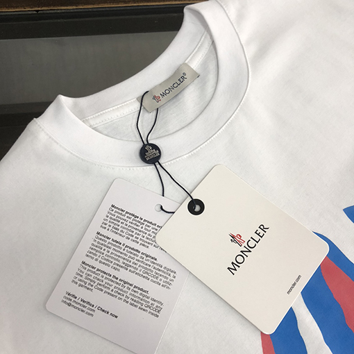モンクレール 最新 ラウンドネック半袖Tシャツ