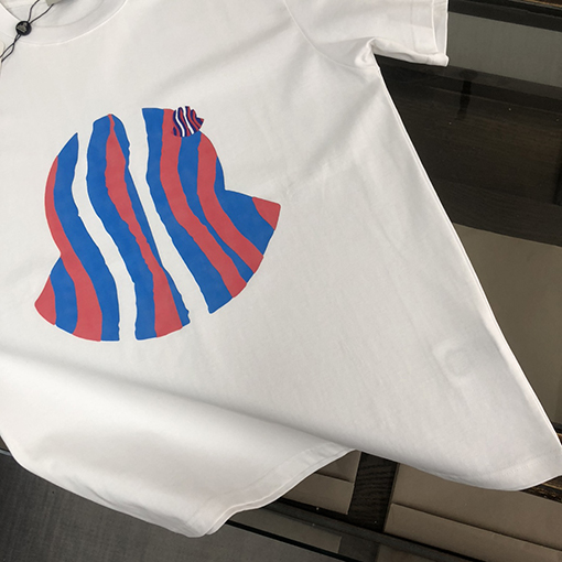 モンクレール 最新 ラウンドネック半袖Tシャツ