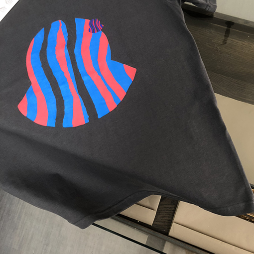 モンクレール 最新 ラウンドネック半袖Tシャツ