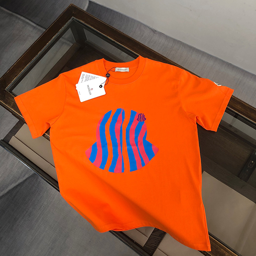 モンクレール 最新 ラウンドネック半袖Tシャツ