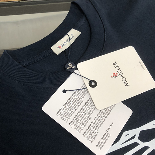 モンクレール プリントデザイン半袖Tシャツ