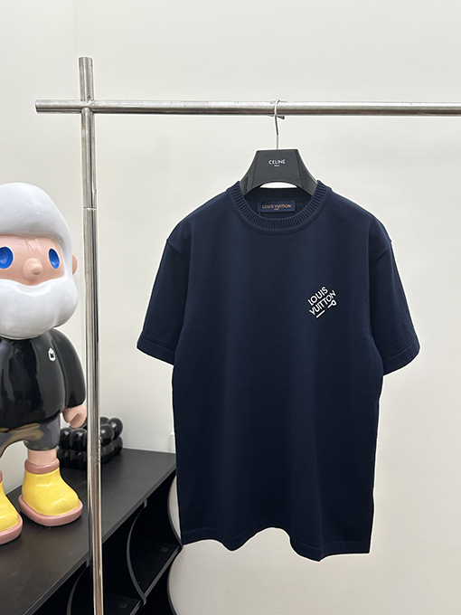 ルイヴィトン 秋冬新色ピンボタンニット半袖シャツ